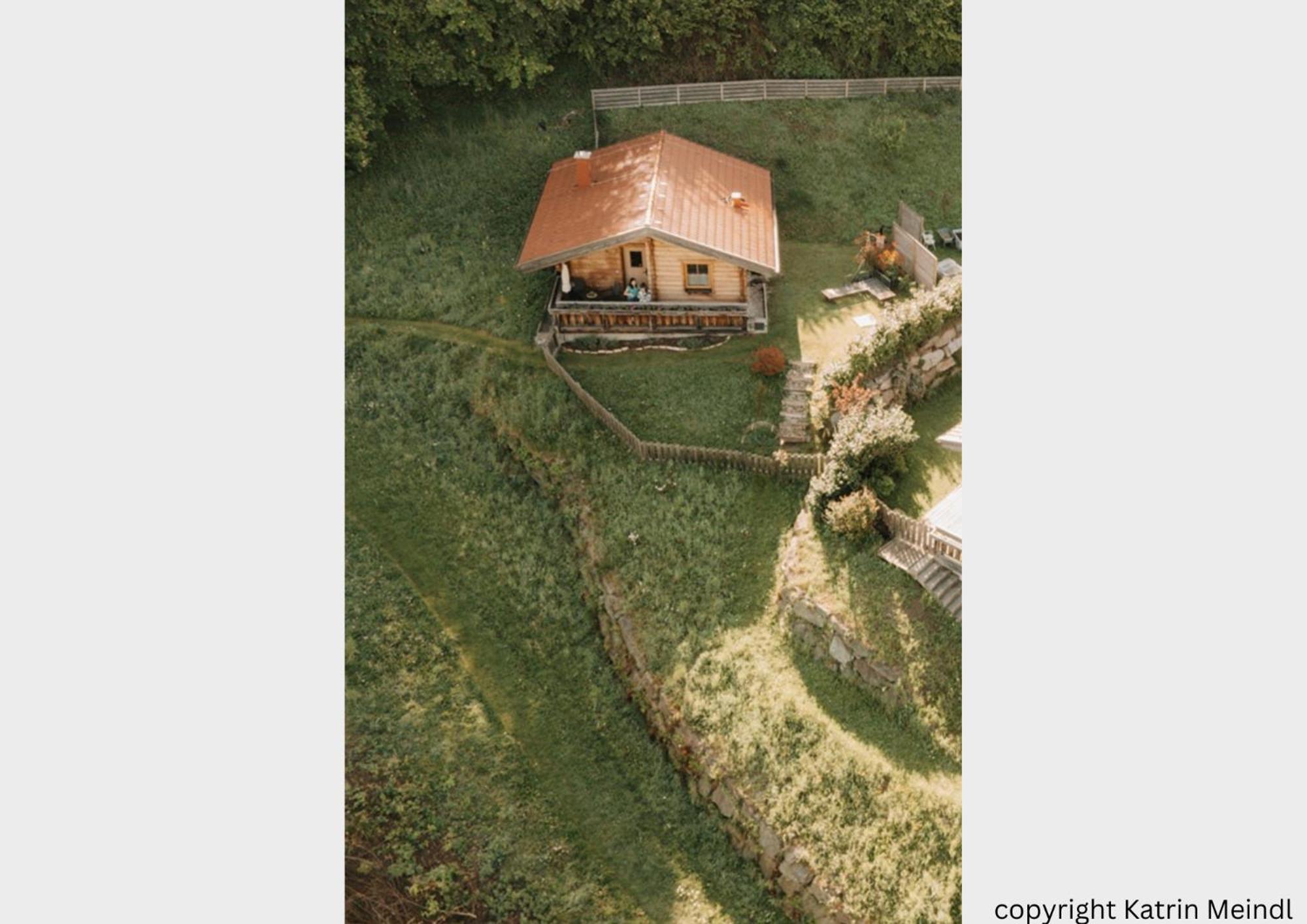Das Paradieschen Edlitz - Stilvolles Blockhaus Mit Kamin エクステリア 写真